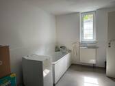 Waschküche KG mit Badewanne - 