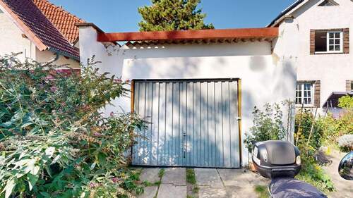 Garage.jpg - 