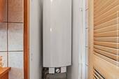 Heizungsanlage im Badezimmer - 