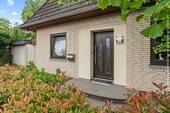 Bild 2 - 4 Zimmer Einfamilienhaus zum Kaufen in Stuhr