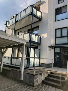 IMG_3175.JPG - WG´s aufgepasst: Innenstadtlage - ca. 115 qm - sehr gute Ausstattung - 2 Carportplätze, Südterrasse u. Gartenfläche