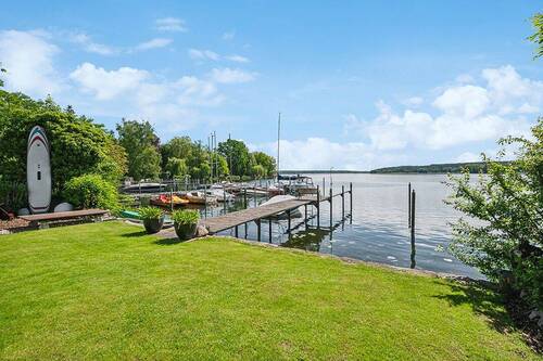 Blick zum Steg - Einfamilienhaus mit 127,00 m² in Berlin zum Kaufen
