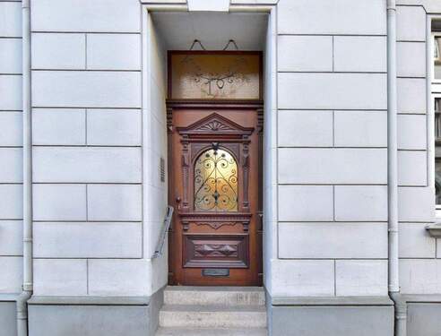 Eingang - 5 Zimmer Etagenwohnung zum Kaufen in Essen