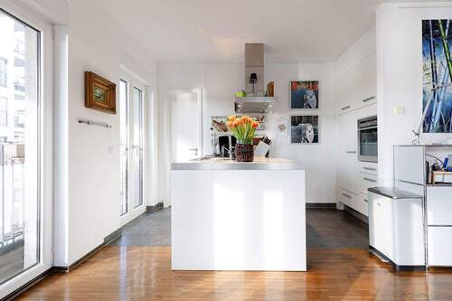 Küche - 3 Zimmer Etagenwohnung zum Kaufen in Frankfurt am Main