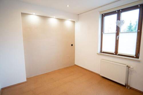 Küche oder Zimmer EG.jpg - 