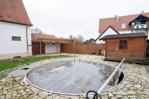 Angelegter Garten.jpg - 4 Zimmer Doppelhaushälfte zum Kaufen in Töging a.Inn