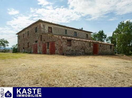 Titel - Ein beeindruckendes Landhaus mit hervorragender Aussicht, das restauriert werden kann.