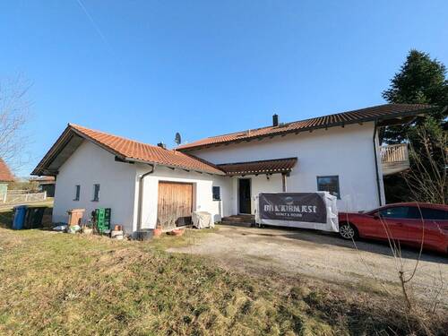 Außenansicht - Einfamilienhaus mit 218,00 m&sup2; in Pfarrkirchen / Untergrasensee zum Kaufen