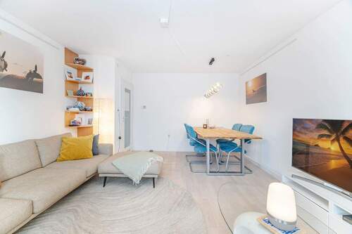 Wohnzimmer - Etagenwohnung mit 47,00 m² in München zum Kaufen