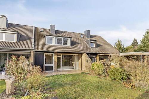 Rückansicht Haus - 4 Zimmer Reihenmittelhaus zum Kaufen in Köln