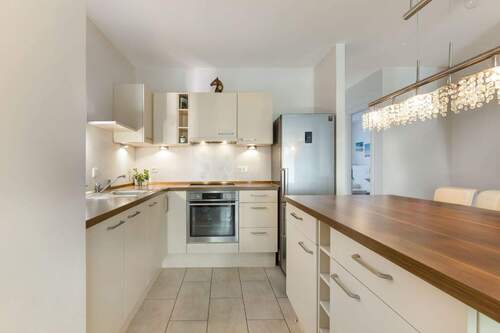 Küche - Etagenwohnung mit 58,00 m&sup2; in Düsseldorf zum Kaufen