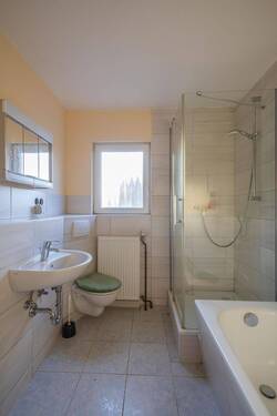 Badezimmer DG - 