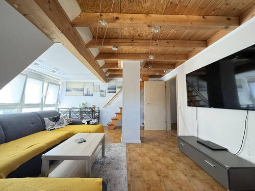 Bild 1 - Zentrale 2-Zimmer-Wohnung mit zwei Galerien - provisionsfrei