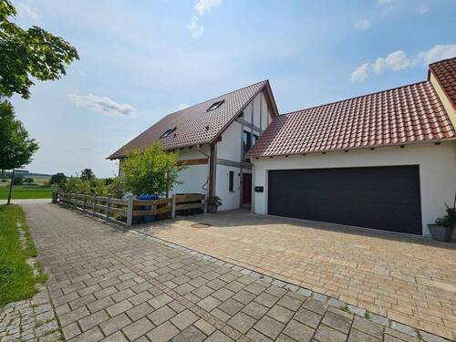 Bild 2 - 5 Zimmer Einfamilienhaus zum Kaufen in Langquaid