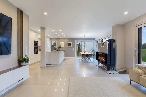 Blick zum Essbereich - 