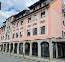 Top-Innenstadtlage in Nähe zur künftigen Universität: Attraktives Wohn- und Geschäftshaus - Kulmbach