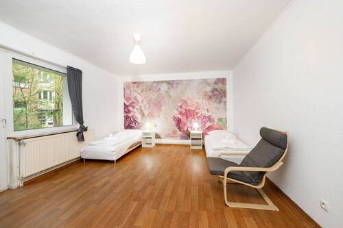Zimmer mit Terrassenzugang - Etagenwohnung mit 82,00 m&sup2; in Hamburg / Bramfeld zum Kaufen