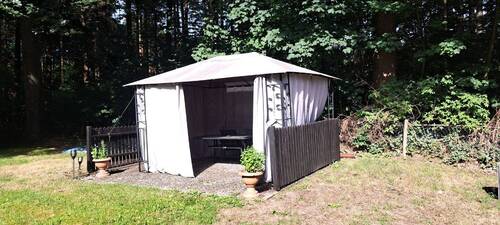 Pavillon / Freisitz - 
