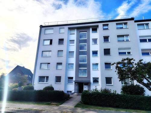 Außenansicht Eingang - Helle 2-Zimmerwohnung mit Fernblick in Buxtehude