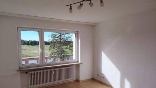 Wohnzimmer Bild 1 - Etagenwohnung mit 45,00 m² in Buxtehude zum Kaufen