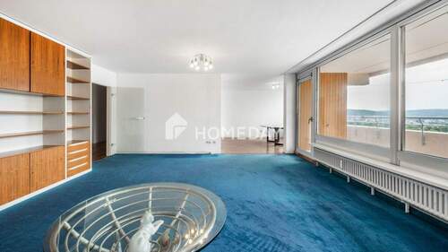 Wohnzimmer 1 - 4 Zimmer Etagenwohnung in Leonberg