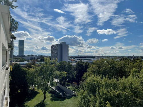 Ausblick - 3 Zimmer Etagenwohnung zum Kaufen in München