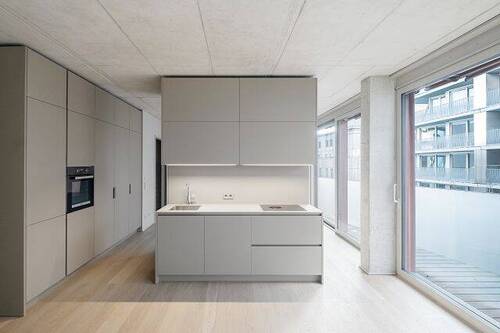 Wohn- und Essbereich - 2 Zimmer Etagenwohnung in Berlin