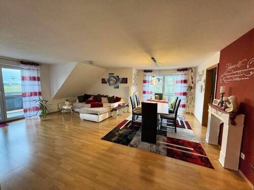 Wohn-/ Esszimmer - 3 Zimmer Etagenwohnung zum Kaufen in Bad Buchau