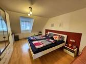 Schlafzimmer - Etagenwohnung mit 88,90 m&sup2; in Bad Buchau zum Kaufen