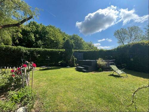Garten mit Pool - 