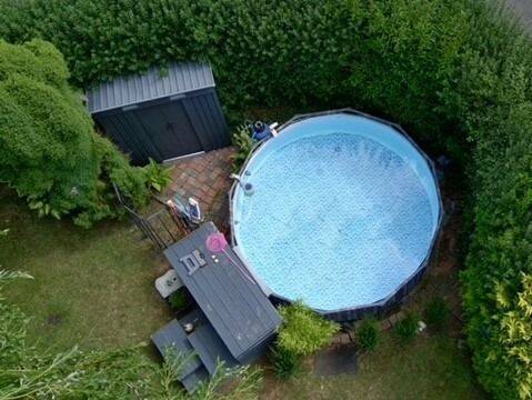 Drohnenaufnahme Poolbereich - 