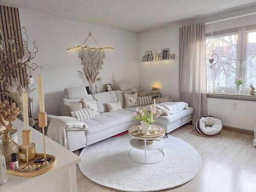 Wohnzimmer - Etagenwohnung mit 48,00 m&sup2; in Hannover zum Kaufen