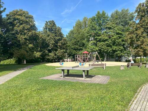 Innenhof - Etagenwohnung mit 60,00 m&sup2; in Zwickau zur Miete