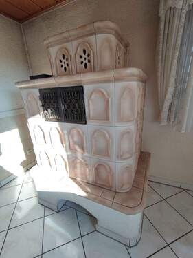 schöner Kachelofen ... - 