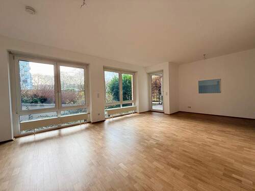 Wohn- Esszimmer - 2 Zimmer Etagenwohnung zur Miete in Mannheim