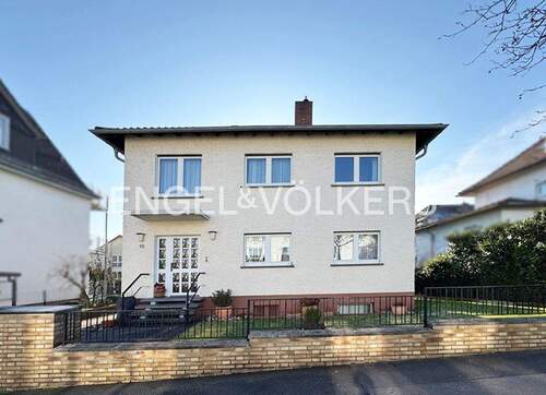 Straßenansicht Norden - In erstklassiger Lage - Ihr neues Zuhause mit Zukunft