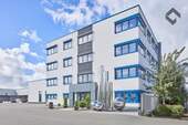 Bild 1 - Ankommen, einrichten, loslegen: moderne Büroetage im Gewerbegebiet Attendorn-Askay.
