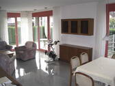 Wohnzimmer / Essbereich - 