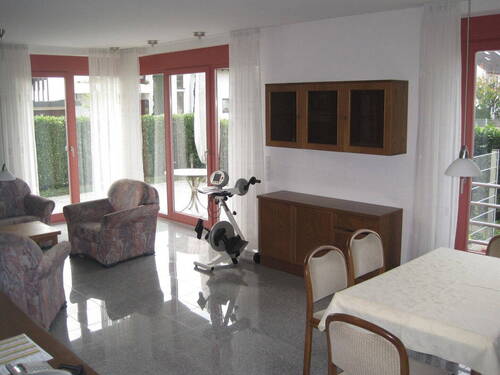 Wohnzimmer / Essbereich - 