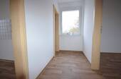 Flur - Bezugsfertige 2-Raumwohnung mit Balkon!
