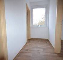 Bezugsfertige 2-Raumwohnung mit Balkon! - Riesa Weida