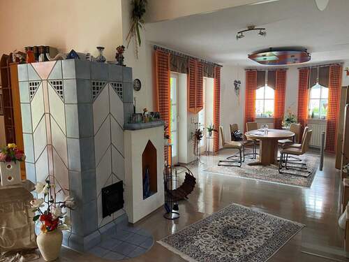 Essen - Einfamilienhaus mit 236,00 m² in Höchstadt zum Kaufen