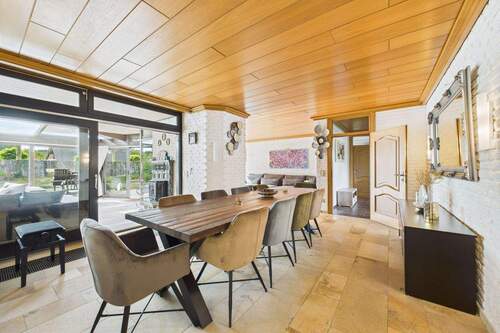 Esszimmer - 9 Zimmer Einfamilienhaus in Lingen (Ems)