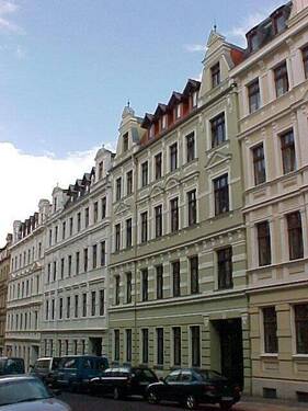 Vorne_2 - 3 Raumwohnung mit Balkon im Gründerzeitviertel