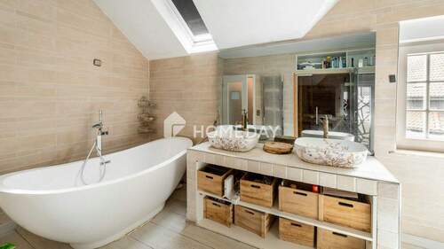 1. OG Badezimmer 2 - 