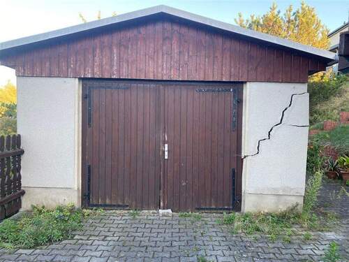 Garage - 