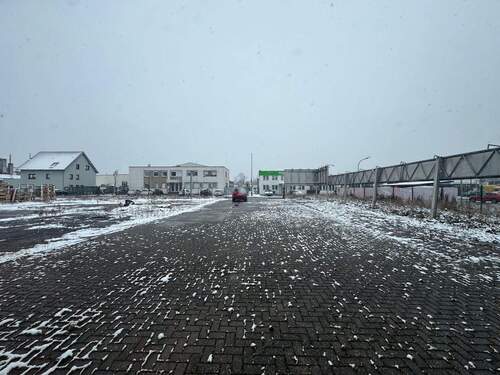 Bild 6 Parkplatz 1 - 