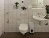 Bad-mit-Waschmaschinenanschluss-li.jpg - 