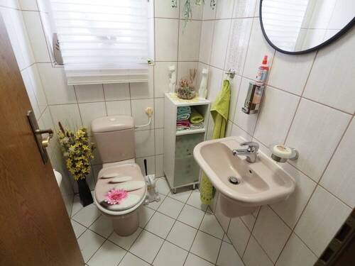 Gäste-WC EG - 
