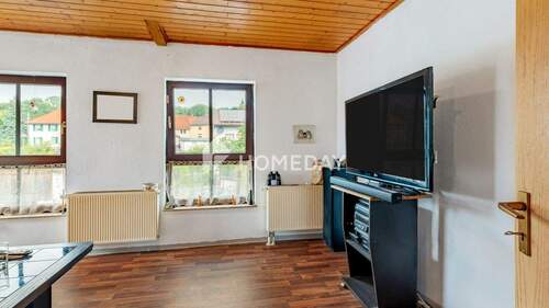 1. OG Wohnzimmer 2 - 